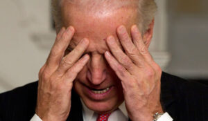 Biden Caught On ‘Hot Mic,’ Totally Embarrasses Himself -WATCH
