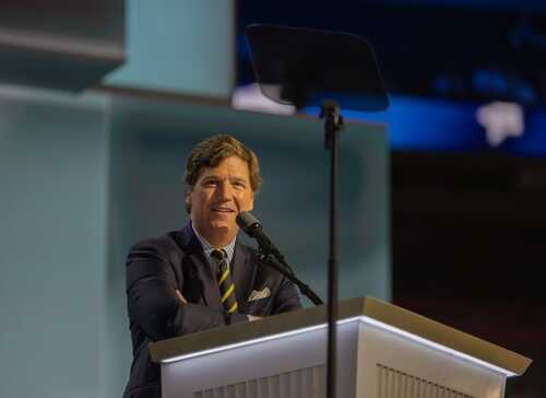shutterstock_2502019431.jpg tucker